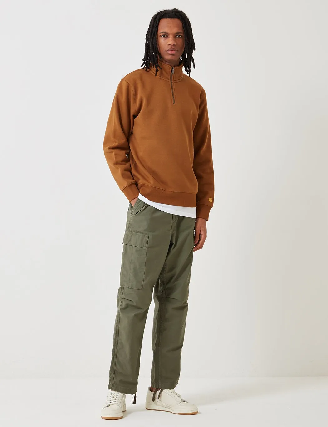 Carhartt-WIP Chase Quarter-Zip High Neck Sweatshirt - Hamilton Brown