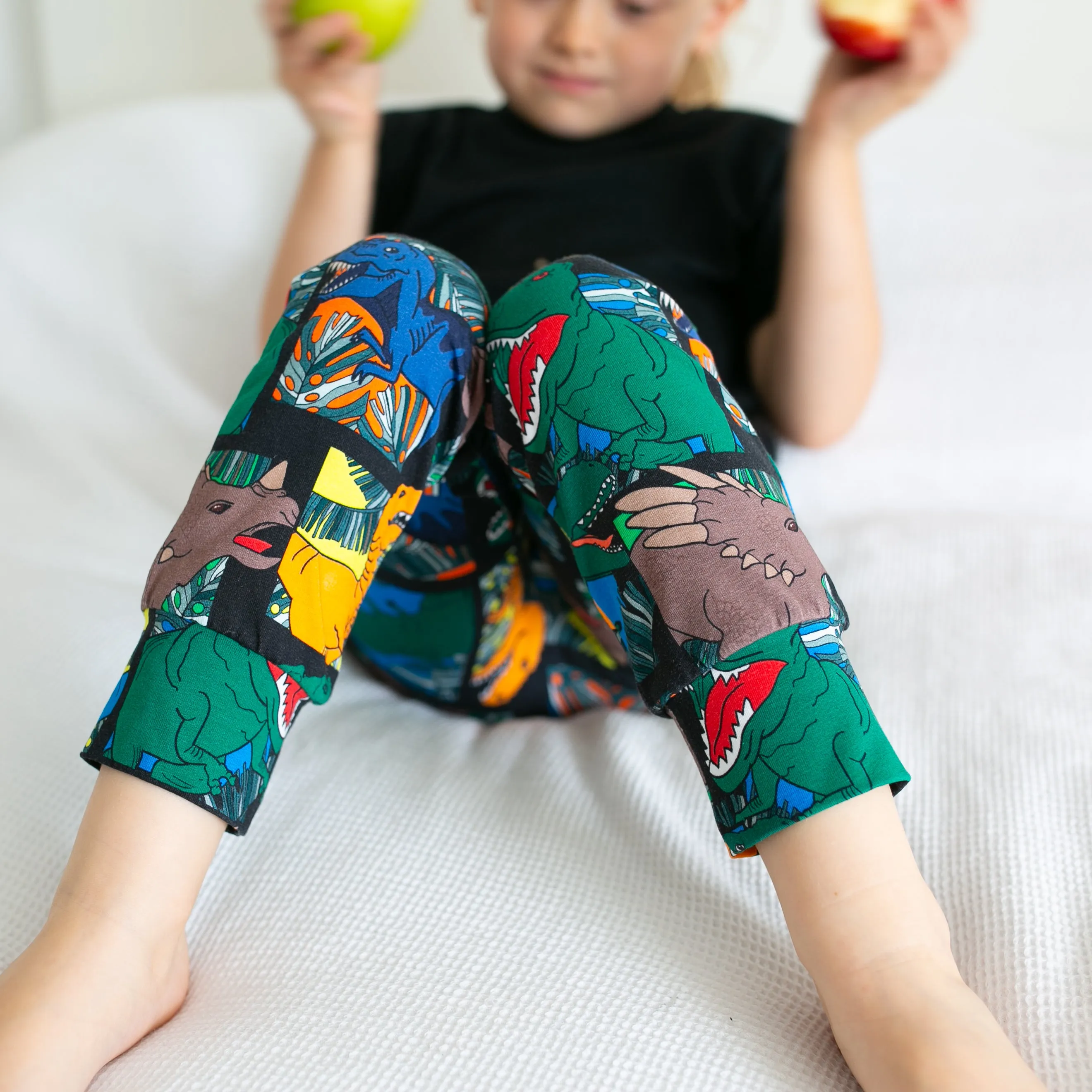 Comic Dino Leggings