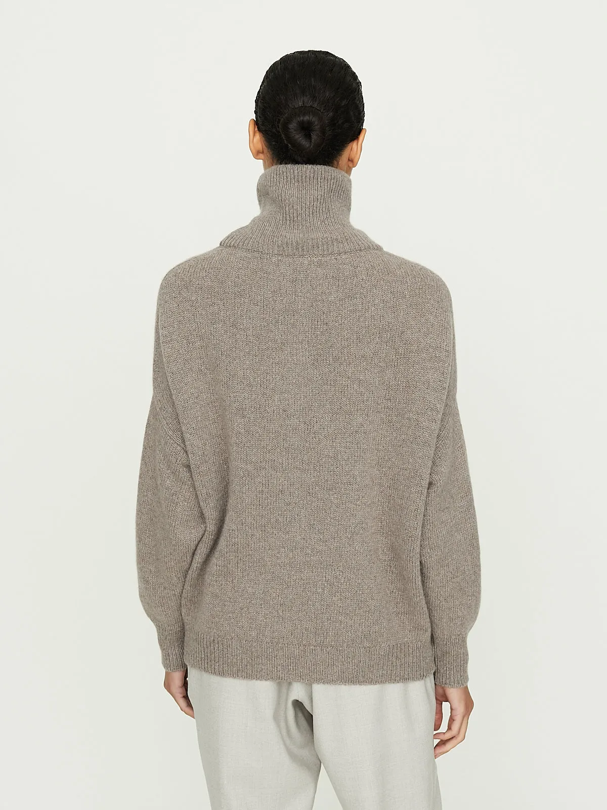 Easy T-Neck Sweater Fleece in Tortora