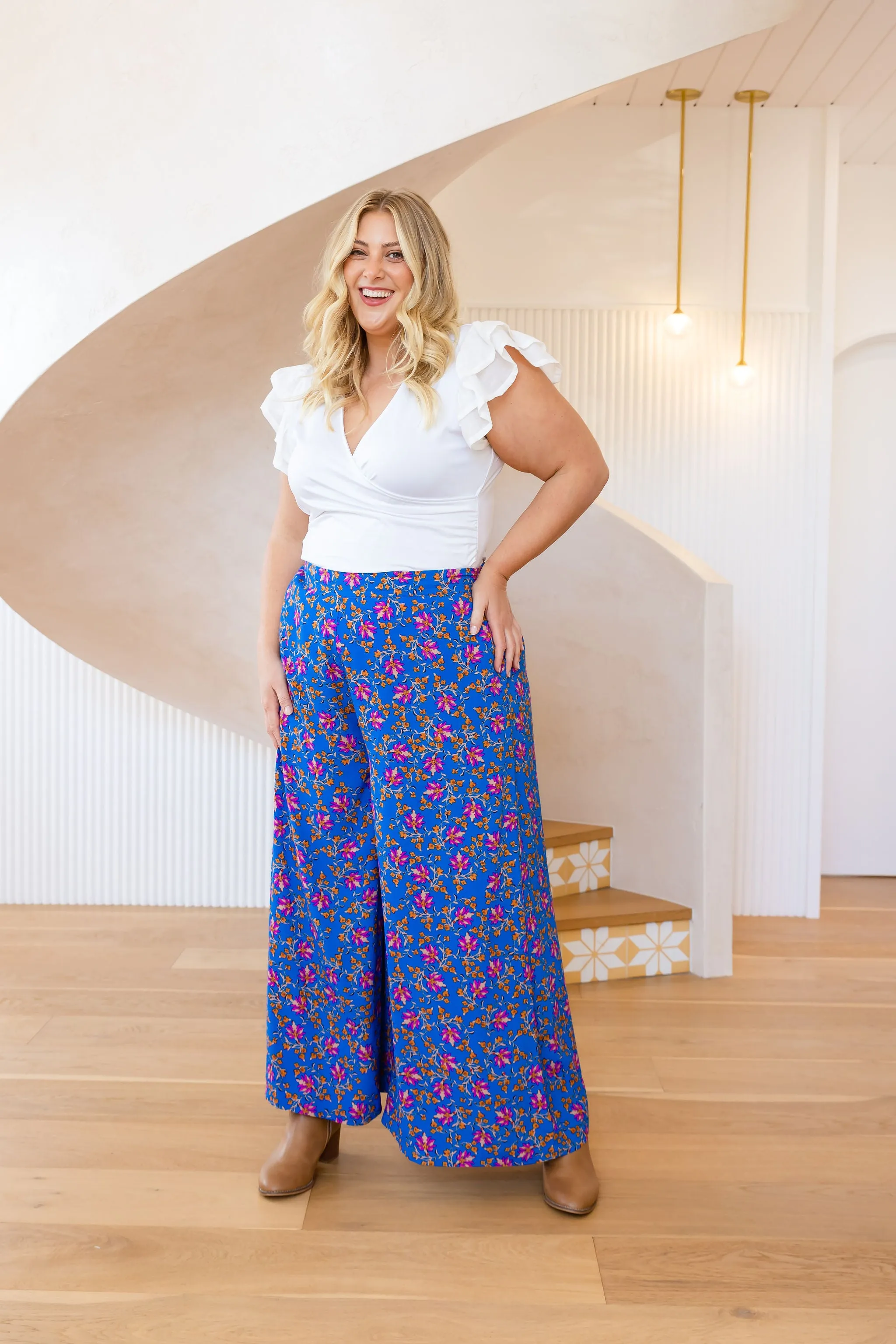 Larsa Pants in Winter Blooms