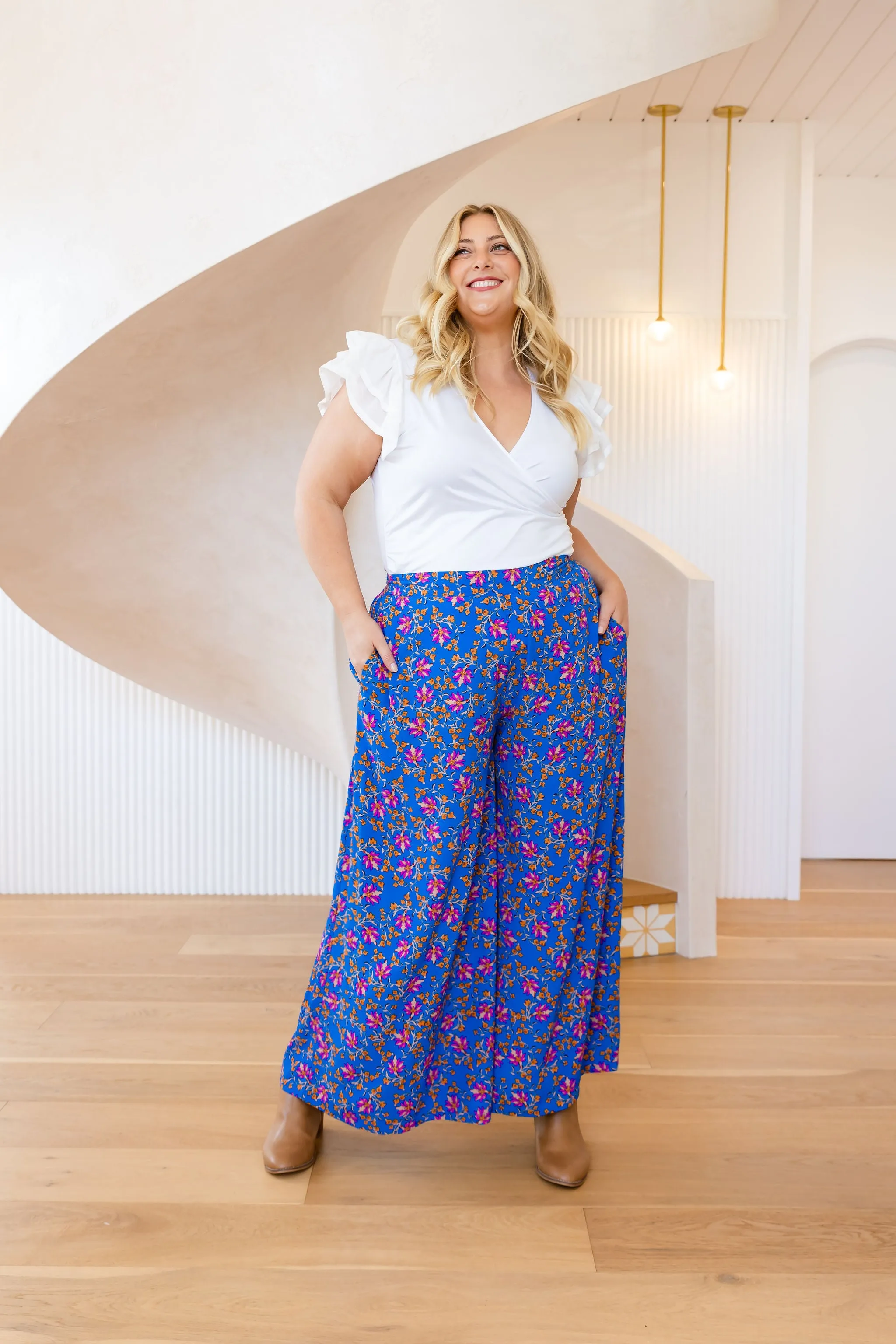 Larsa Pants in Winter Blooms