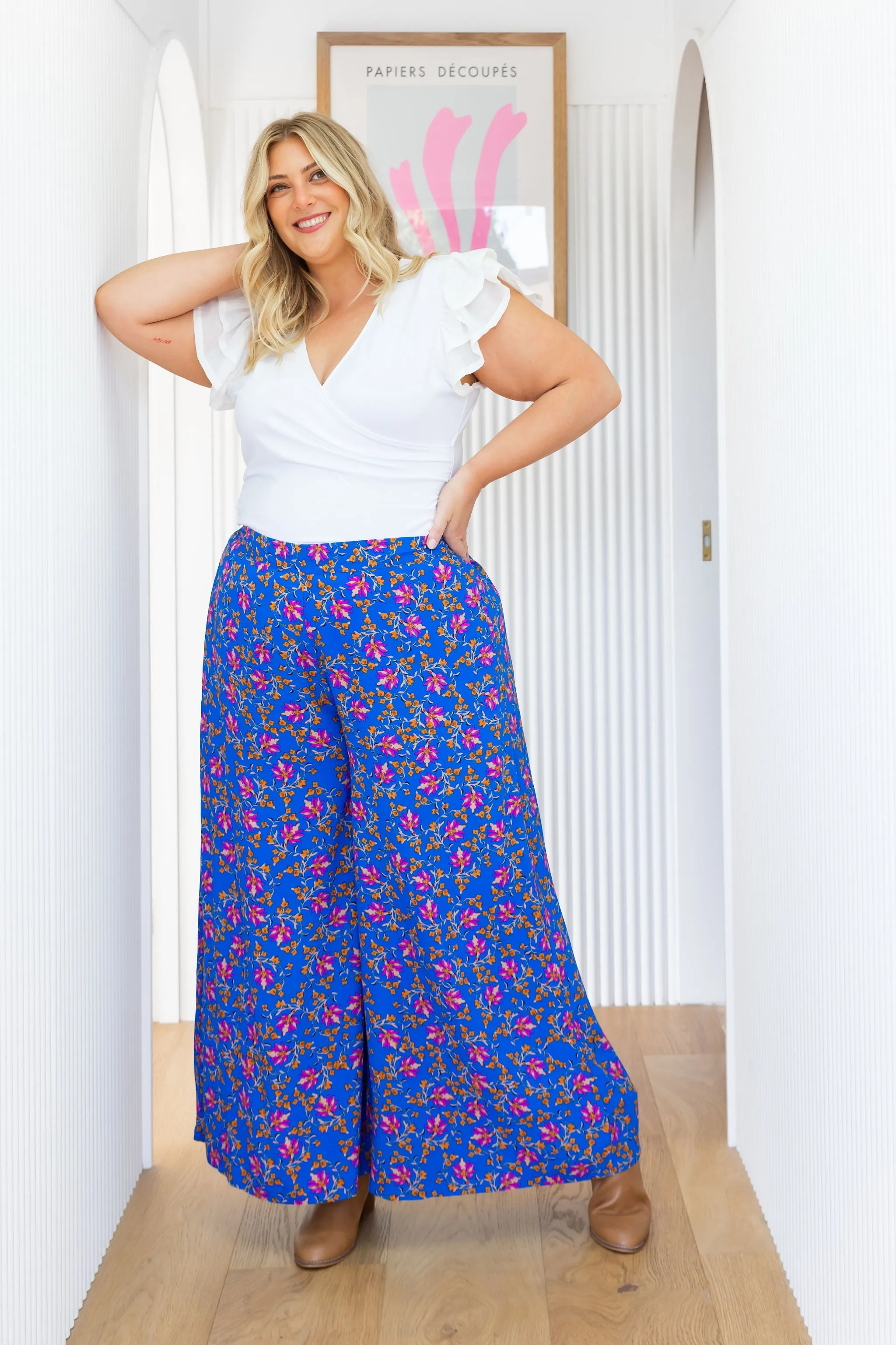 Larsa Pants in Winter Blooms