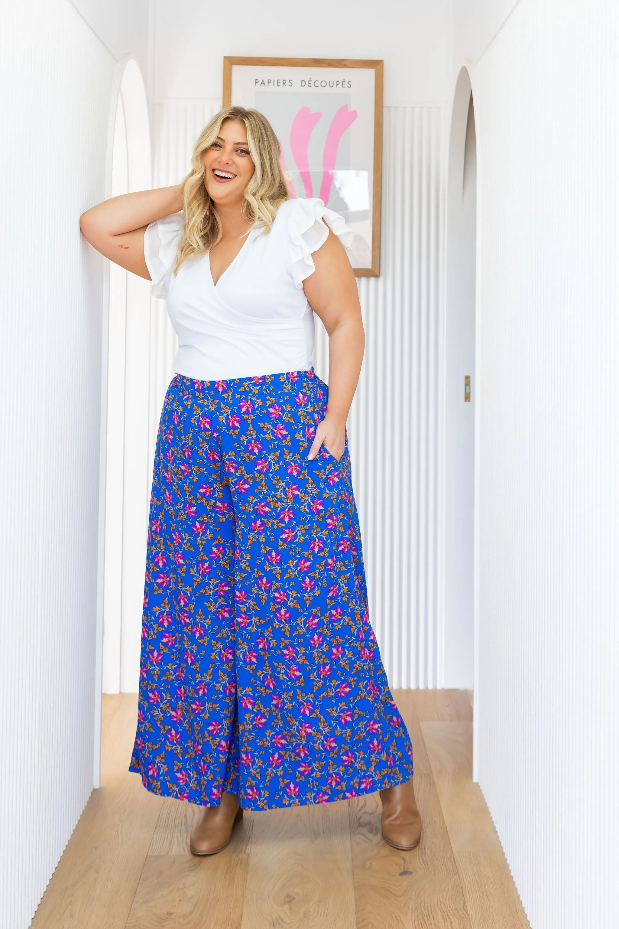 Larsa Pants in Winter Blooms