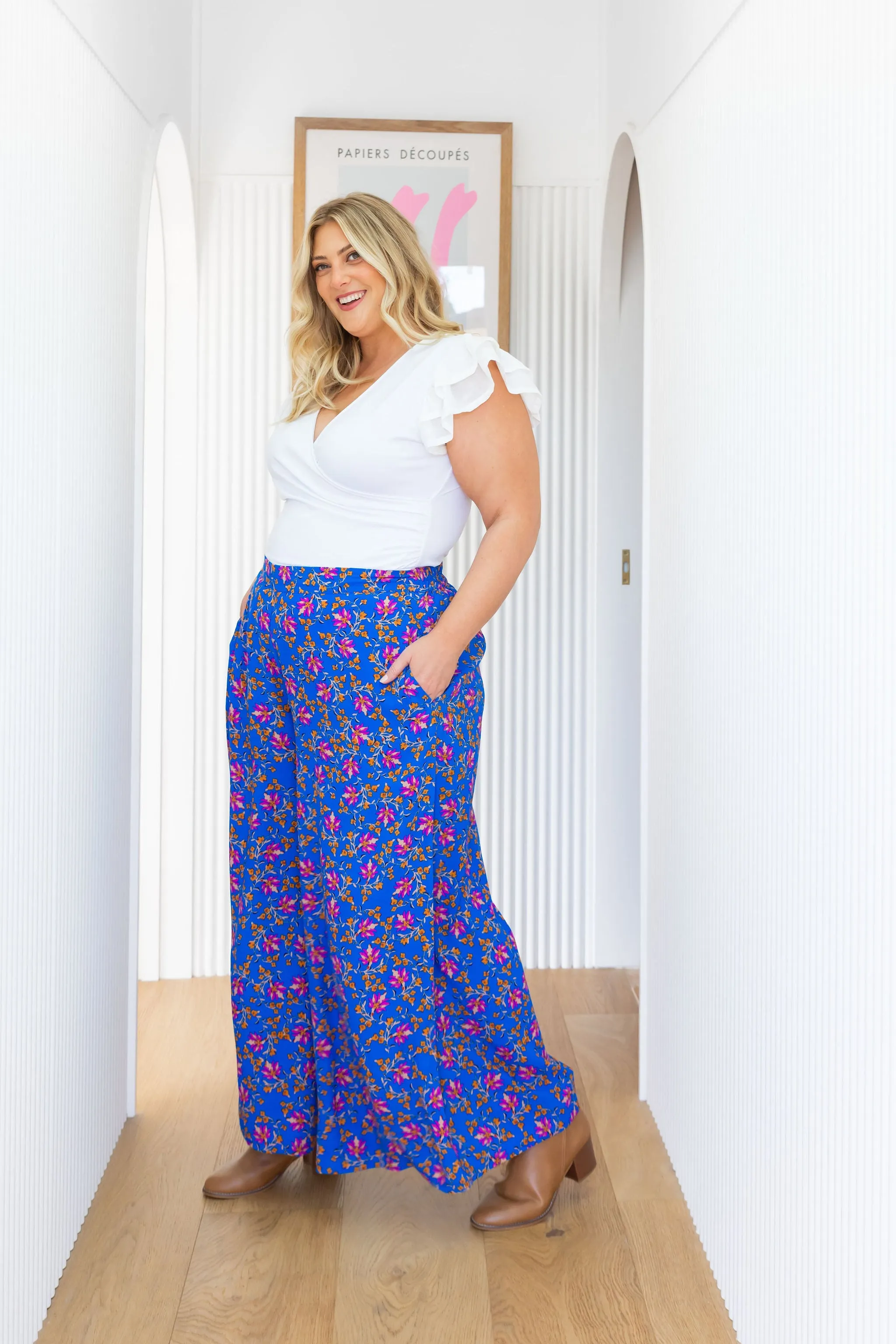 Larsa Pants in Winter Blooms