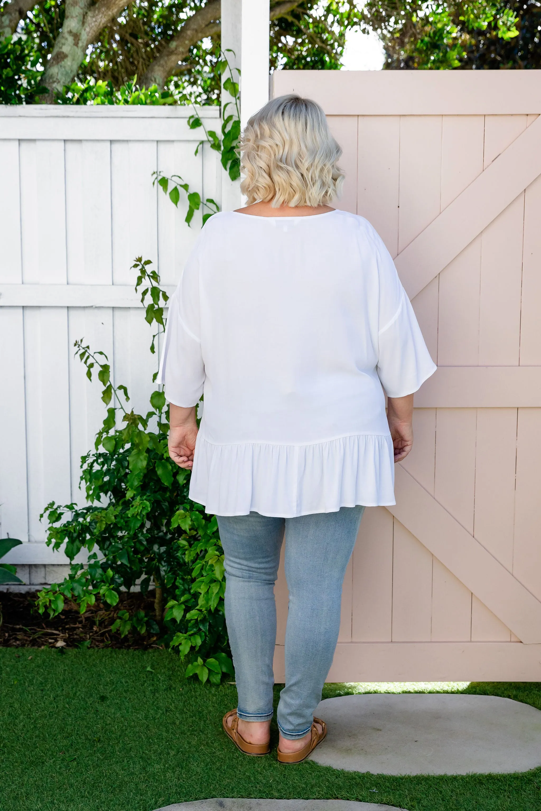 Peak Top in White