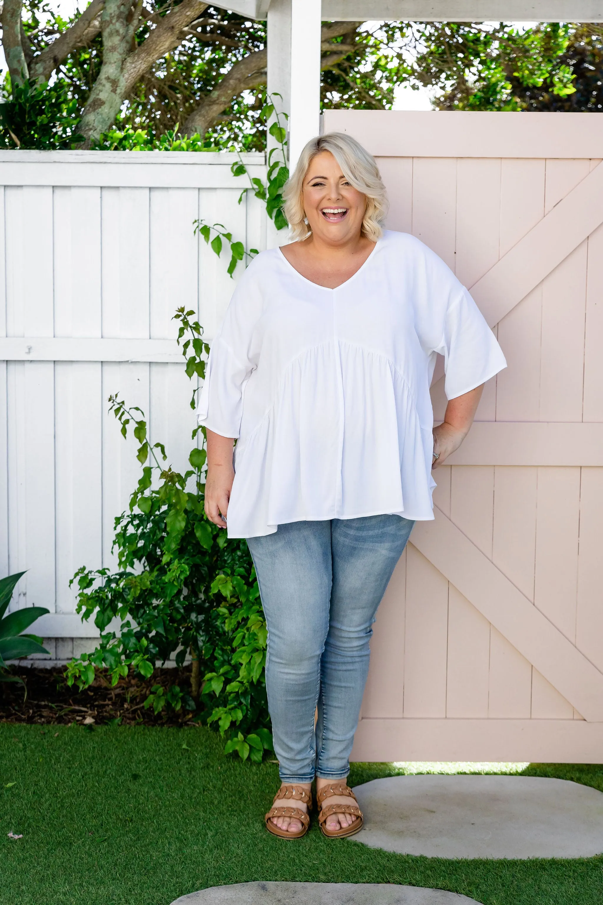 Peak Top in White