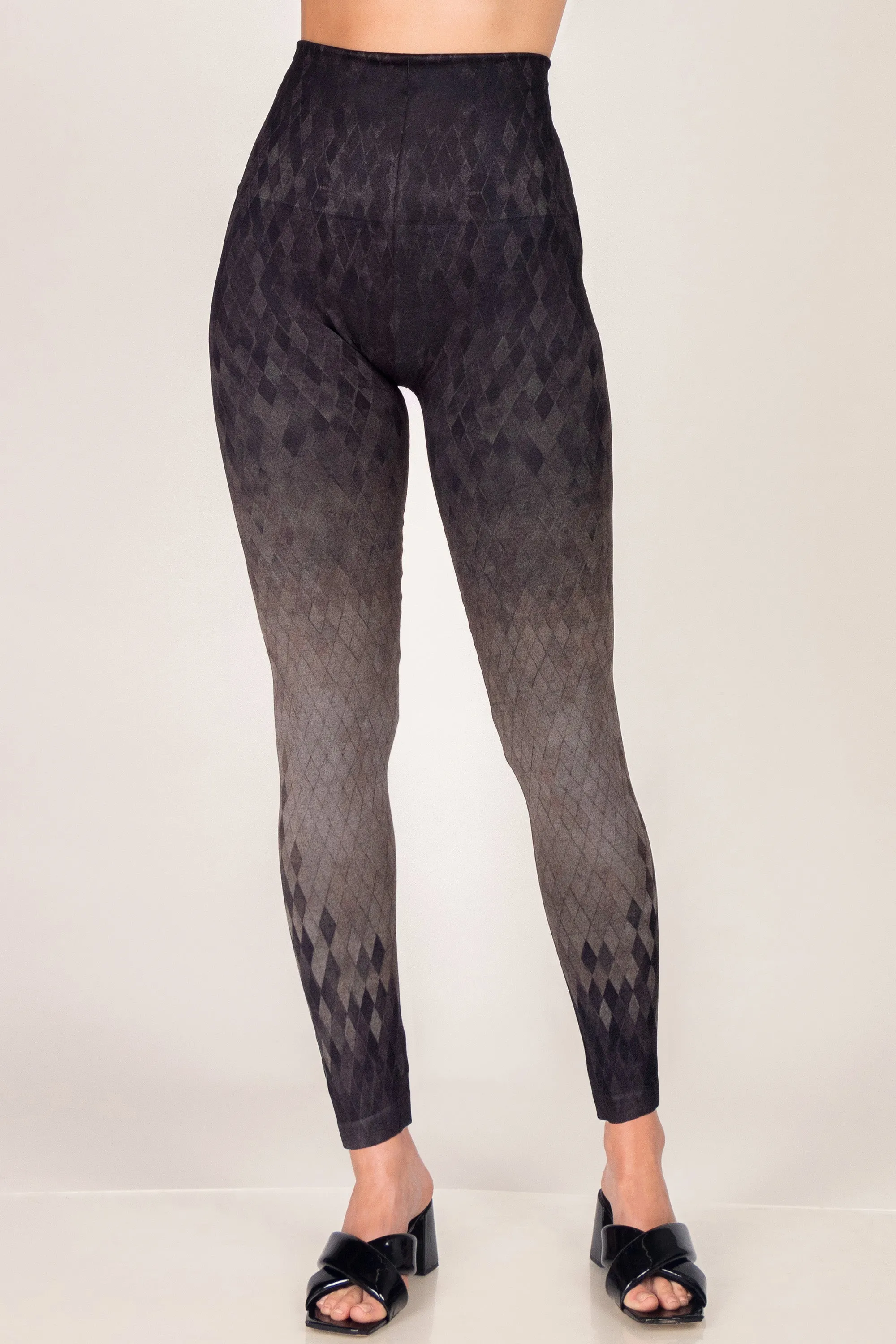 Woodland Grey Diamond Tile Printed Leggings