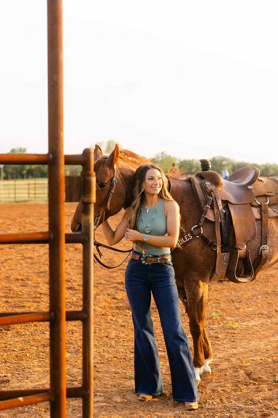 Wrangler Wanderer 622 Dark Wash Flares